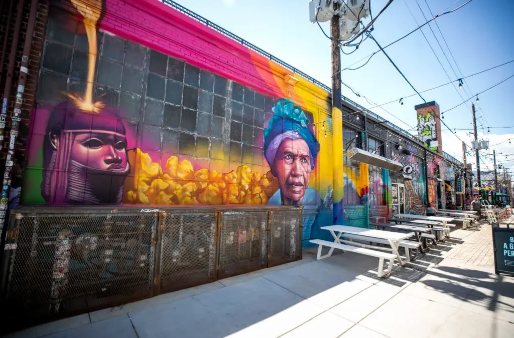 Darrell Anderson’s Portrait Takes Center Stage in Thomas Evans’ Juneteenth Mural Project!